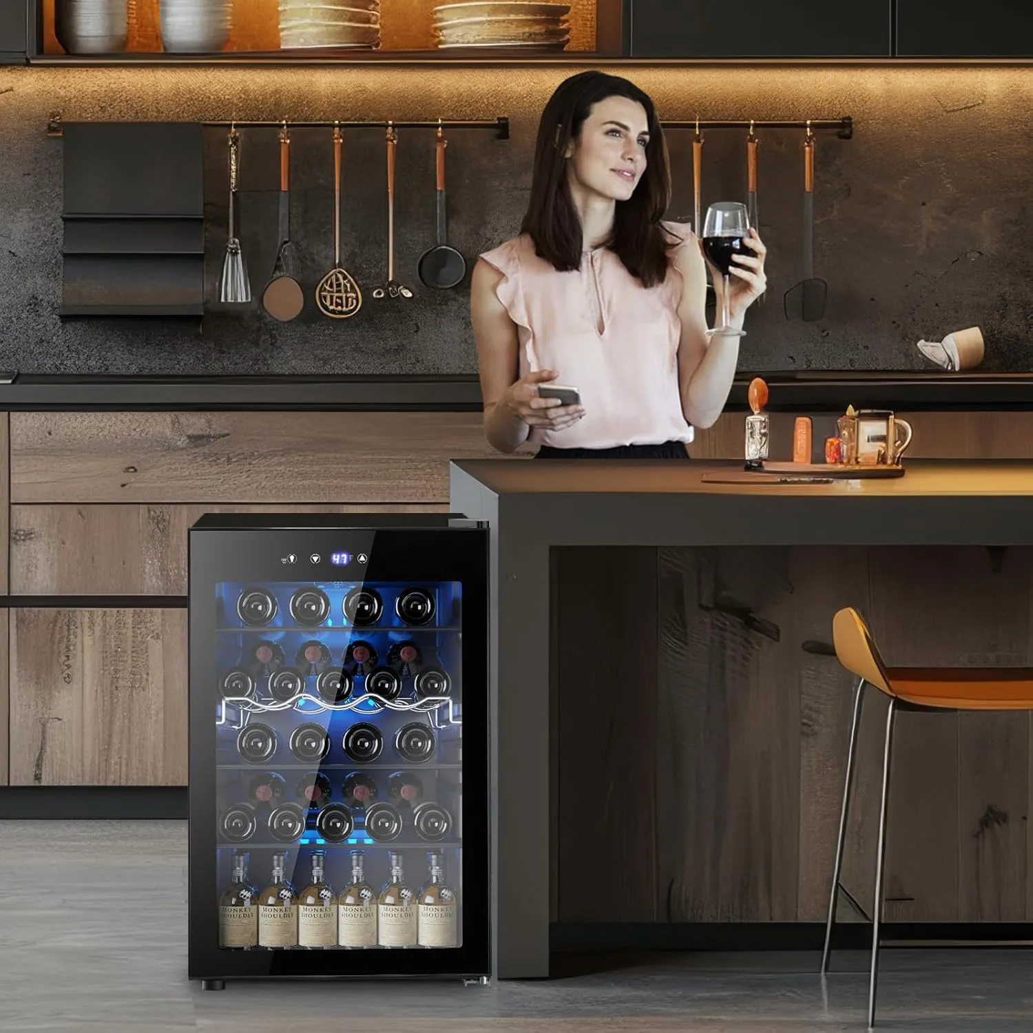 37 Bottle Wine Fridge,Freestanding 145 Can Beverage Refrigerator with Smart Temperature Control，4.5 CU FT Quiet Mini Fridge with Child Lock Panel for Family Restaurant Bar, Black