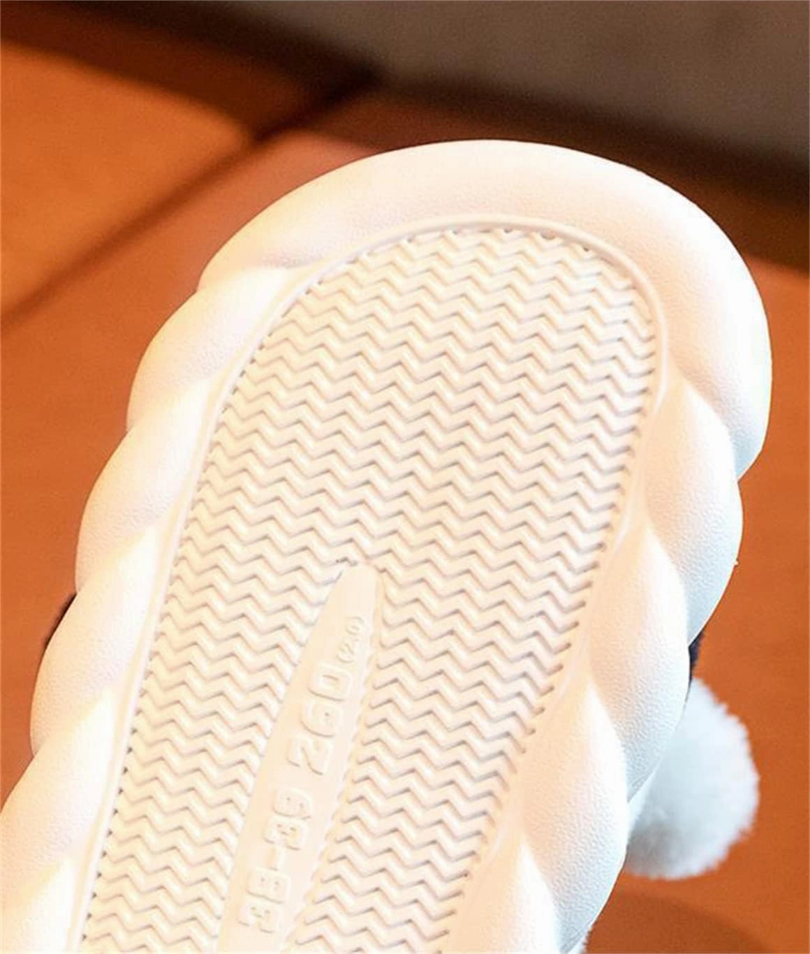 Adult Cotton Slippers Cow Slippers Women's Warm Plush Slippers Animal Slippers Men's Indoor Home and Outdoor Shoes for Winter Warmth