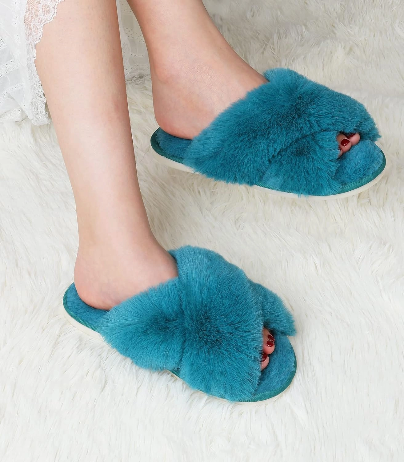 Ankis Women's Plush Slippers with Cross Band, Warm Slippers, 2 Pairs of Memory Foam and Open Toe, Fluffy Slippers for Indoor and Outdoor Use (White, Black, Grey, Pink, Camel)
