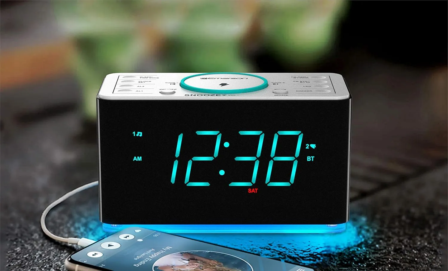 Emerson ER100401 Smartset 15Watt Ultra Fast Wireless Charging Dual Alarm Clock Radio with Bluetooth Speaker, USB Charger, Cyan LED Night Light and 1.4" Display