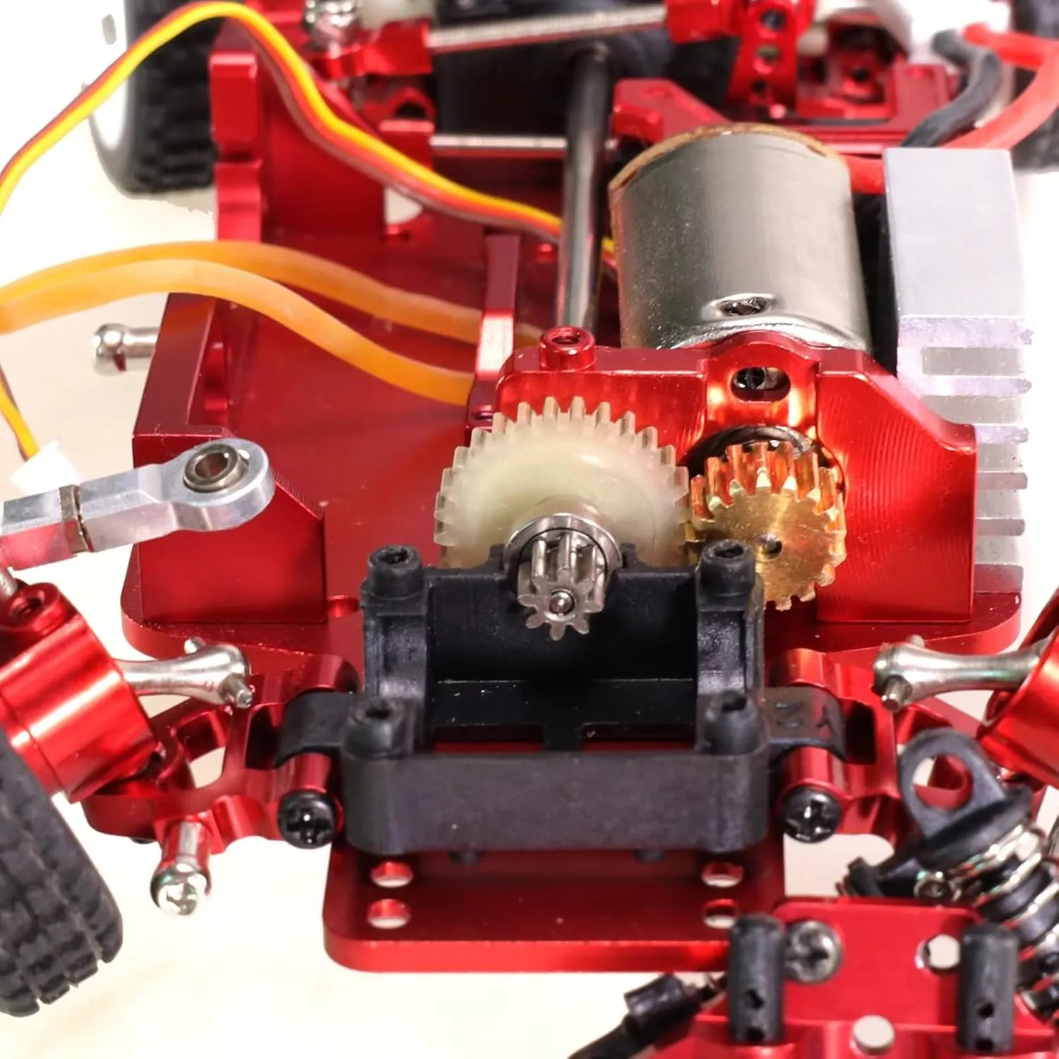 for Wltoys 284010 284161 1/28 Motor Mount Metal UpgradePartsaccessories Remote Control Car Reemplazo De Piezas De Actualización Y Accesorios RC Car DIY Parts(Red)