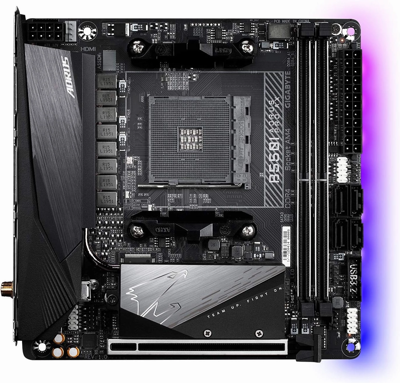 GIGABYTE B550I AORUS PRO AX (AM4 AMD/B550/Mini-Itx/Dual M.2/SATA 6Gb/s/USB 3.2 Gen 1/WiFi 6/2.5 GbE LAN/PCIe4.0/Realtek ALC1220-Vb/DisplayPort 1.4/2xHDMI 2.0B/RGB Fusion 2.0/DDR4/Gaming Motherboard)
