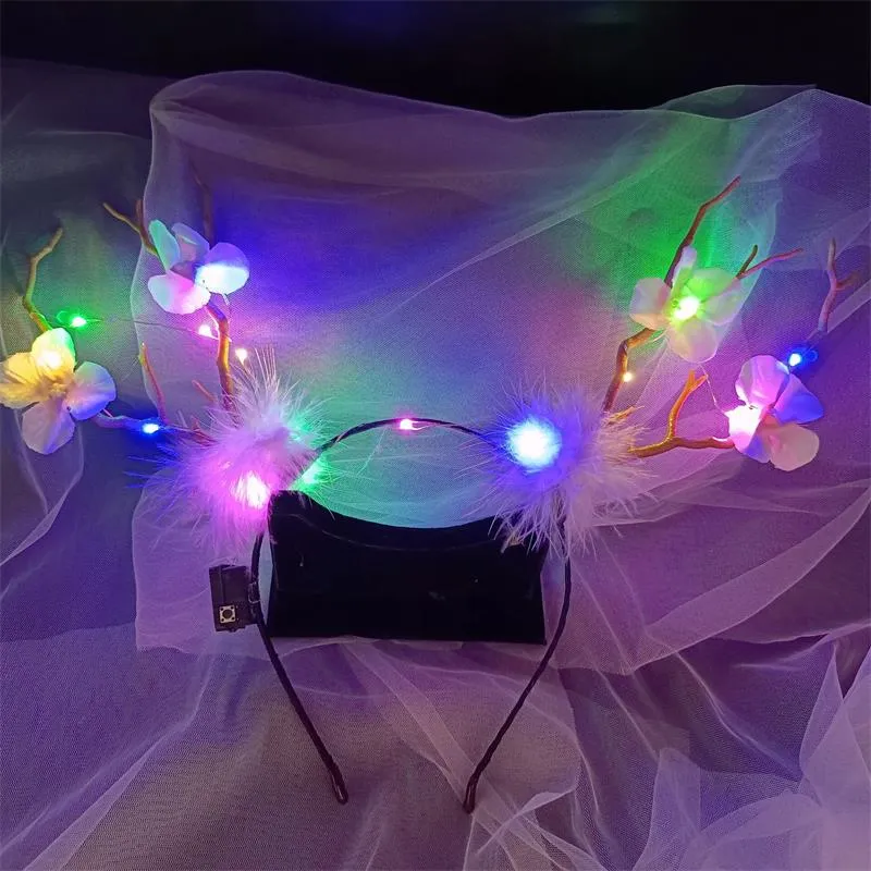 HULIANFU 2023 Luminous Elk Antler Headband Christmas Concert Forest Branch Deer Ear Headgear Hair Accessories Scenic Stage Show Photo Props