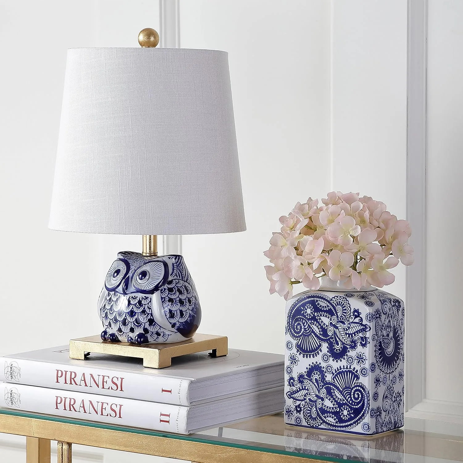 JONATHAN Y JYL3014A Justina 16" Ceramic Mini LED Table Lamp Cottage,Transitional for Bedroom, Living Room, Office, College Dorm, Coffee Table, Bookcase, Blue/White