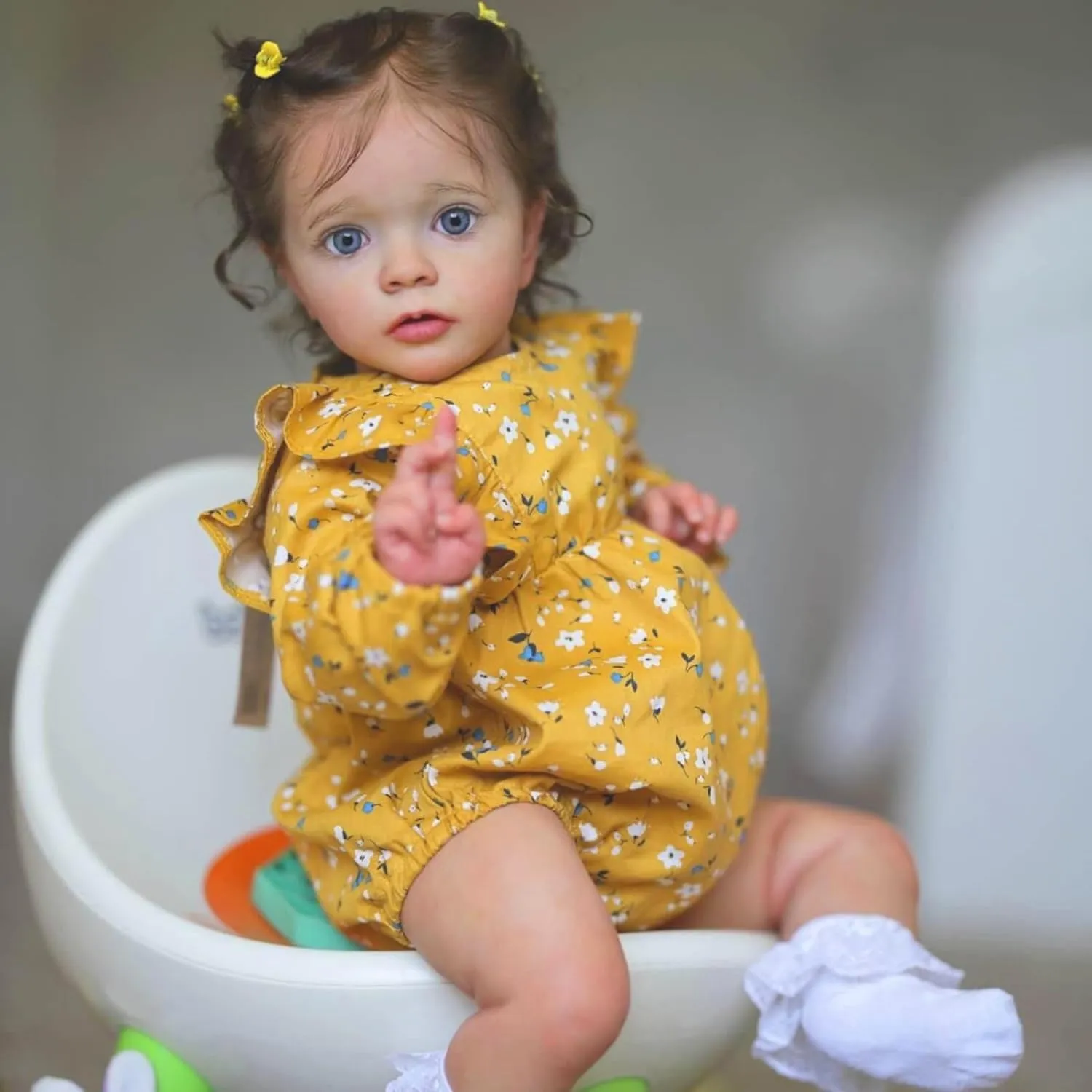 Lifelike Reborn Baby Dolls Girl 24 inch Reborn Doll Vinyl Reborn Toddler Dolls Realistic Baby Dolls Girl Real Life Toddlers Reborn Baby Doll Cloth Body Kids Birthday Xmas Gift