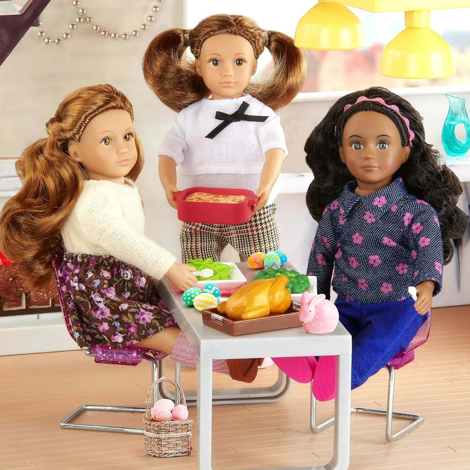 Lori – Dining Room Set for Mini Dolls – Dollhouse Furniture for 6-inch Dolls – Table, Chairs, Accessories – Toys for Kids – 3 Years   – Moderna Dining Set