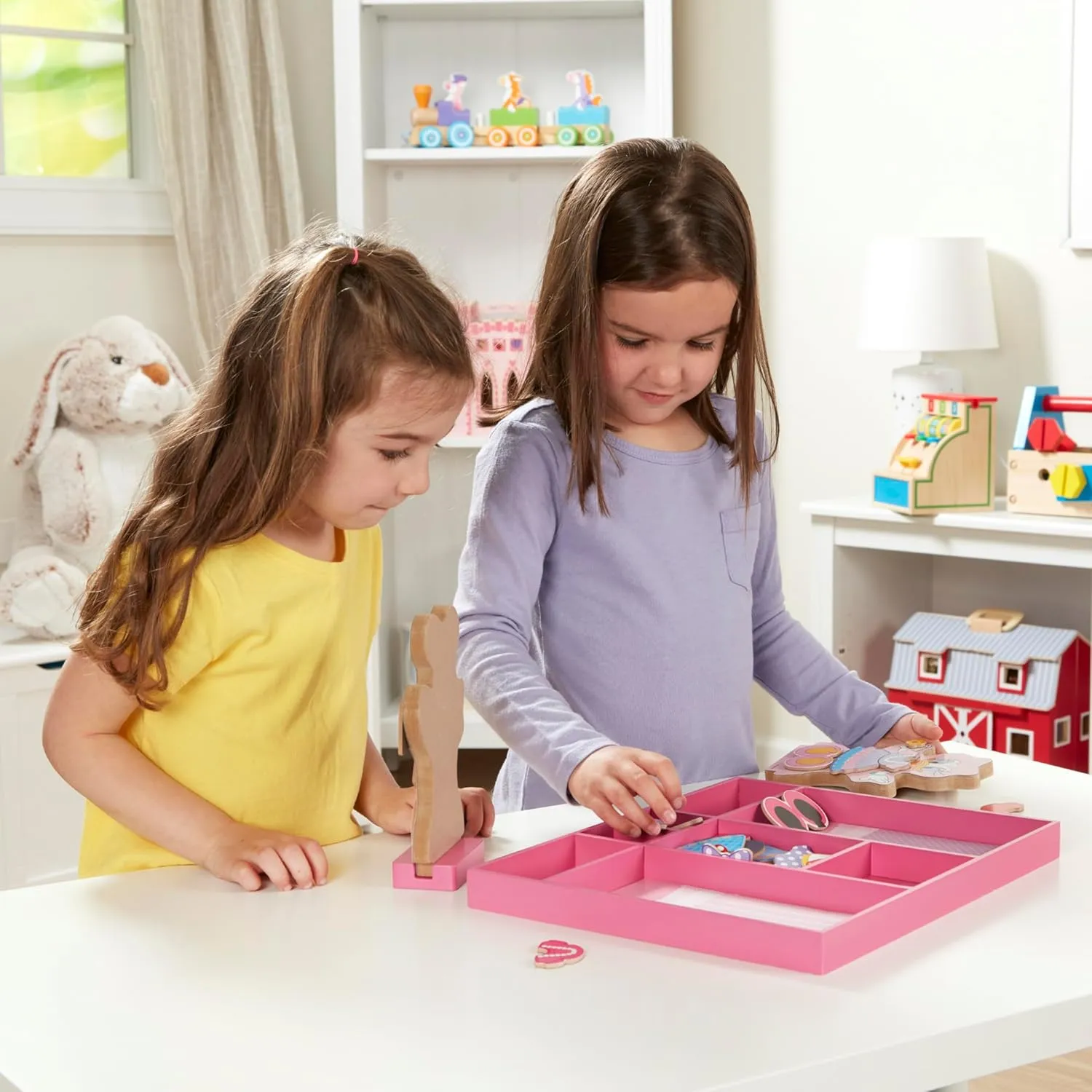 Melissa & Doug Disney Minnie Mouse and Daisy Duck Magnetic Dress-Up Wooden Doll Pretend Play Set (40  pcs) Minnie Mouse Toys, Disney Dress Up Dolls For Preschoolers And Kids Ages 3 