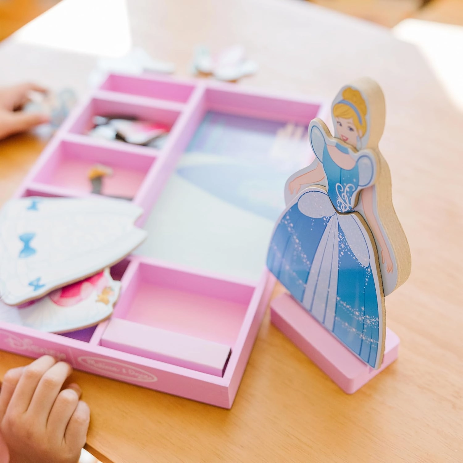 Melissa & Doug Disney Cinderella Magnetic Dress-Up Wooden Pretend Play Set (30  pcs) - Toys, Princess Dress Up Doll For Preschoolers And Kids Ages 3 