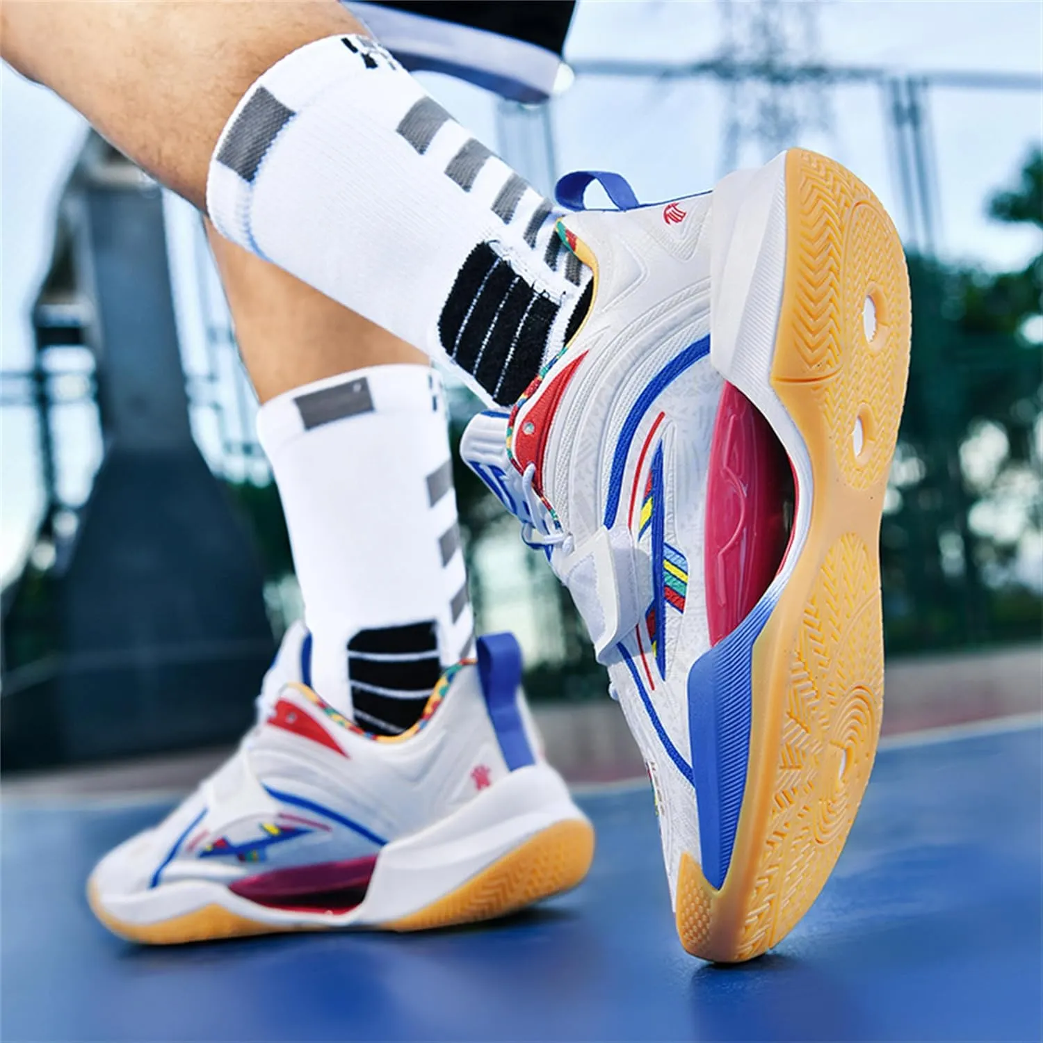 Men's Basketball Shoes - Stylish and High - Performance Footwear for The Court