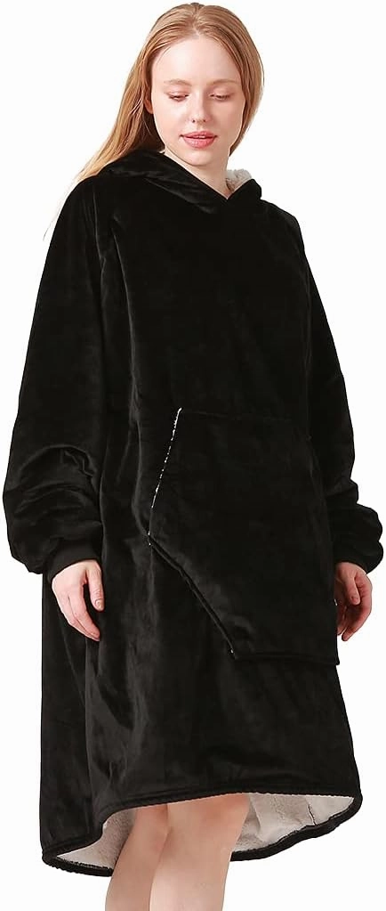 Oversize Wearable Blanket Sweatshirt with Hood Pocket Sleeves Warm Comfortable Plush Hooded Blanket