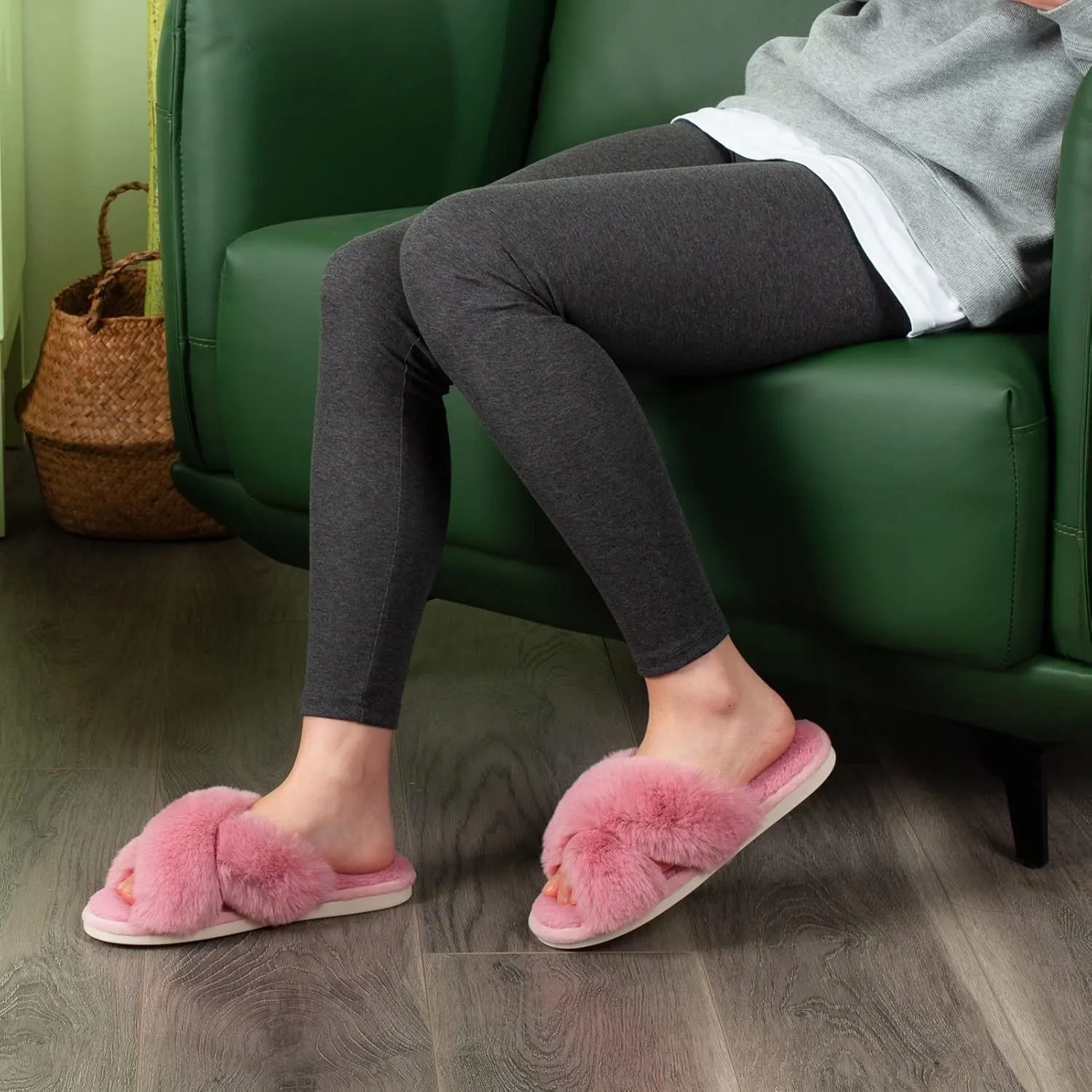 Parlovable Women's Fuzzy Slippers Comfy Cross Band House Shoes Memory Foam Open Toe Indoor Gifts for Ladies