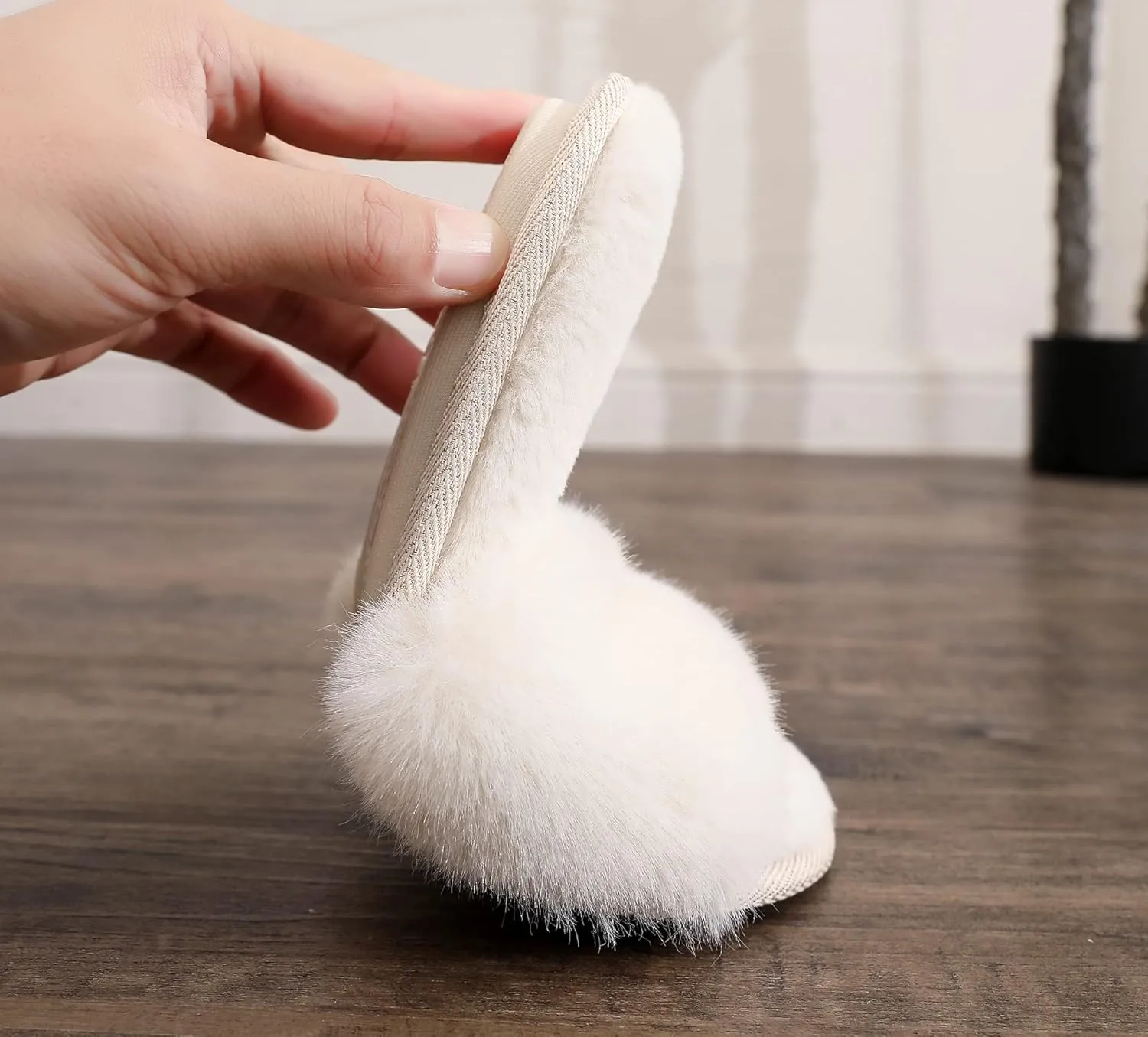 Rabbit Model Lady’s Comfortable Fuzzy Memory Foam Scuff Women’s Fashion Plush Peep-Toe Relaxing Indoor Slippers