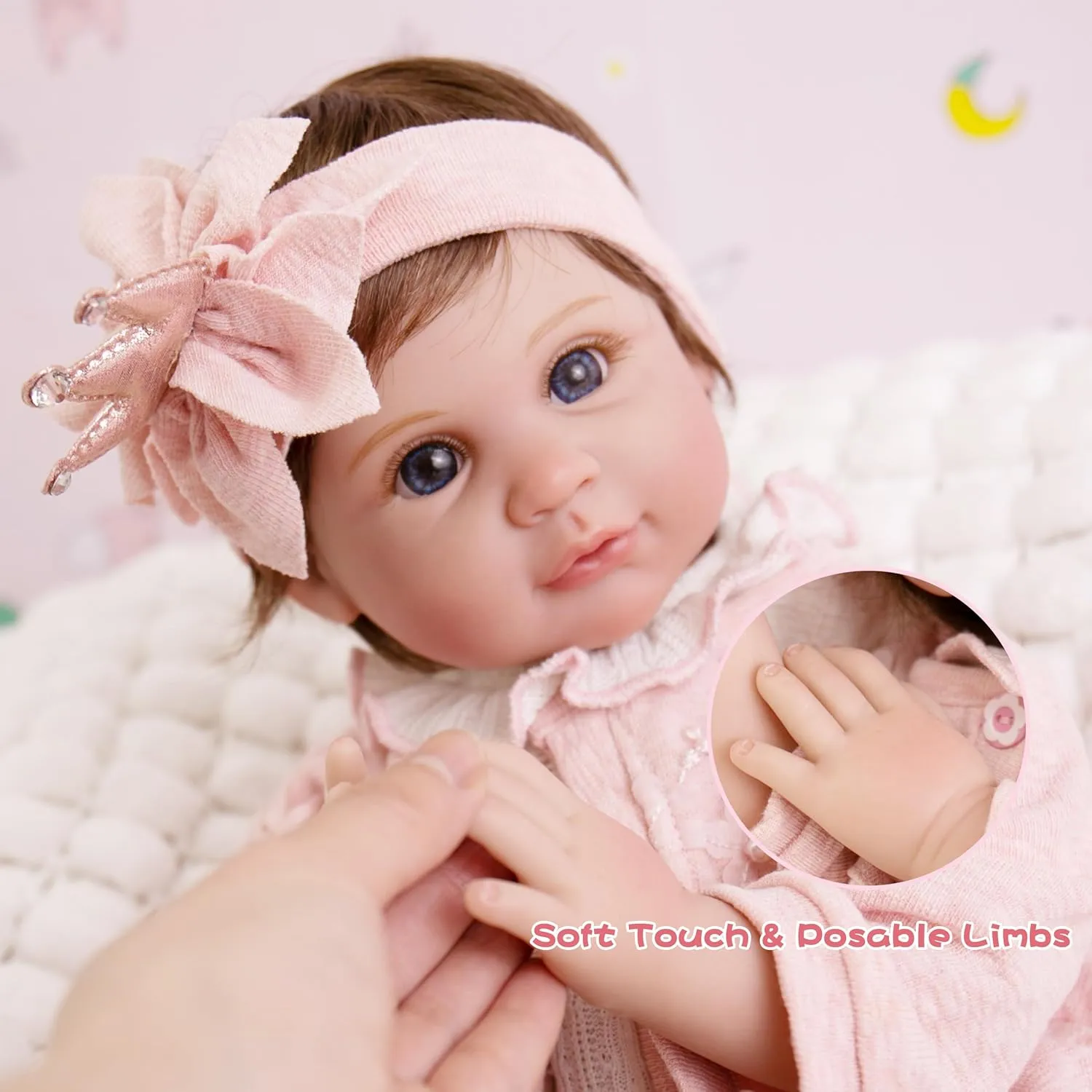 Reborn Baby Dolls, 22 Inch Lifelike Reborn Baby Doll Girl, Realistic Smiling Dolls That Look Real, Soft Weighted Vinyl Christmas Reborn Dolls Set for Kids Age 3 