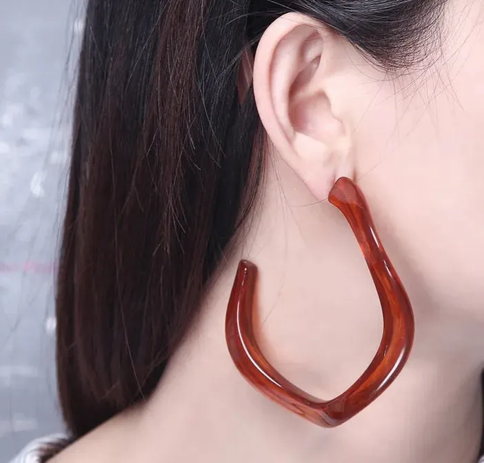 Wavy Hoop Earrings