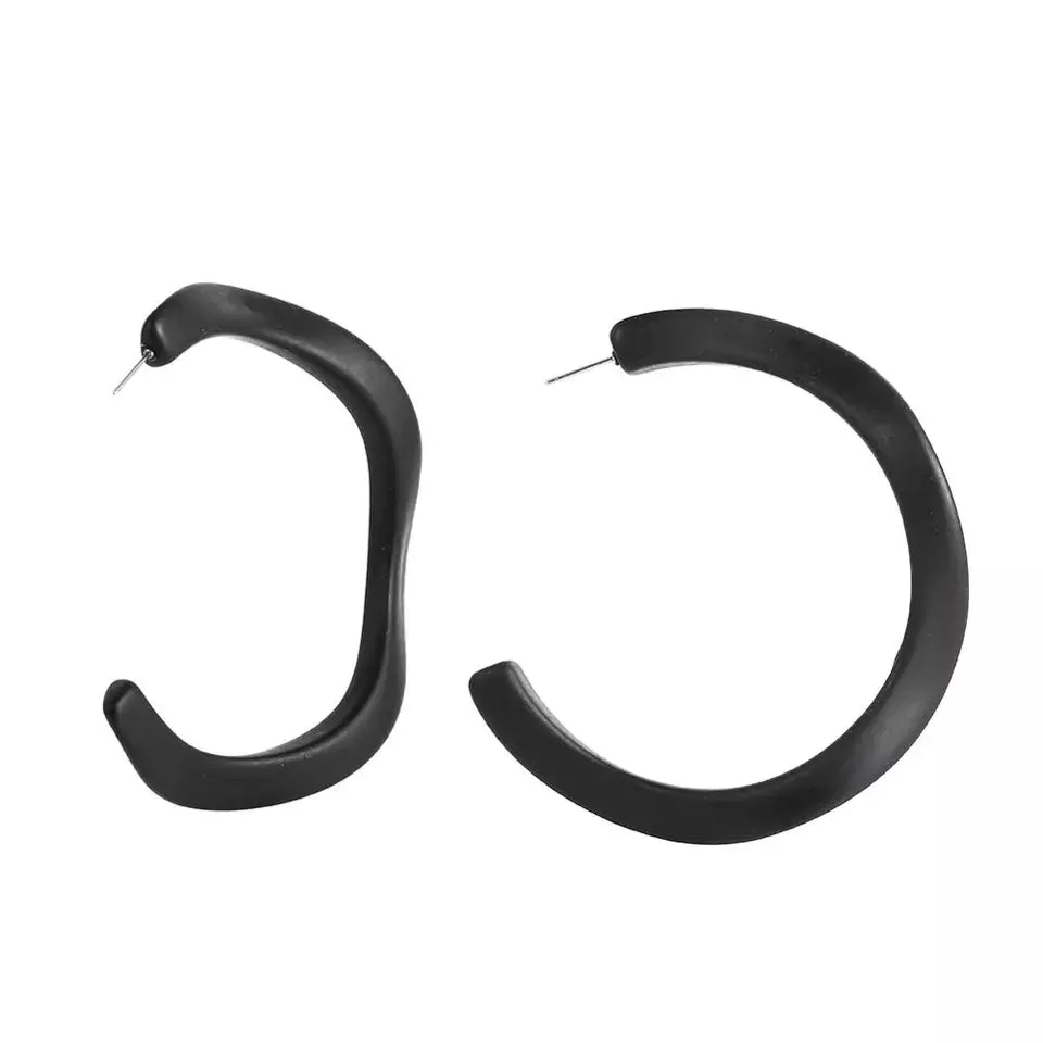 Wavy Hoop Earrings