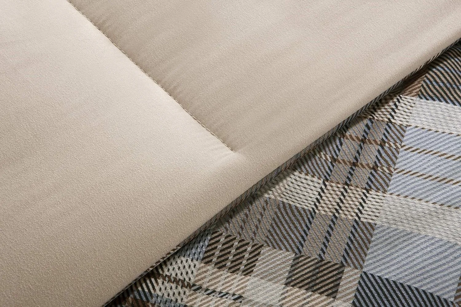 Woolrich Comforter Set, Cabin Lodge, Warm Cover for Colder Season, Modern Cottage-Inspired Down Alternative Ultra Soft Microfiber Bedding, Matching Sham, Plaid Grey/Blue King 3 Piece