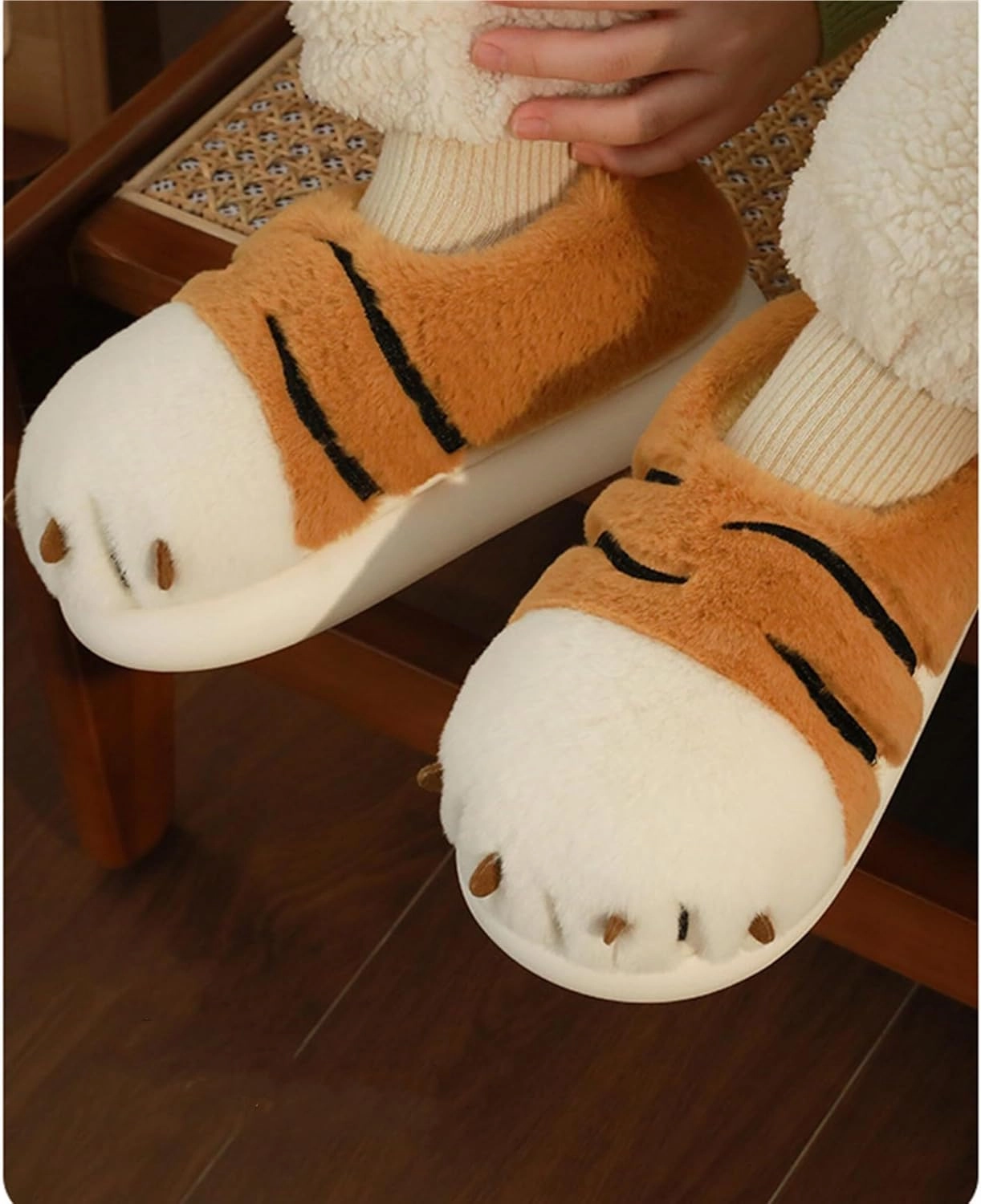 YILANLAN Women's Cute Pig Animal Cow Winter Warm Soft Plush Home Cotton Slippers