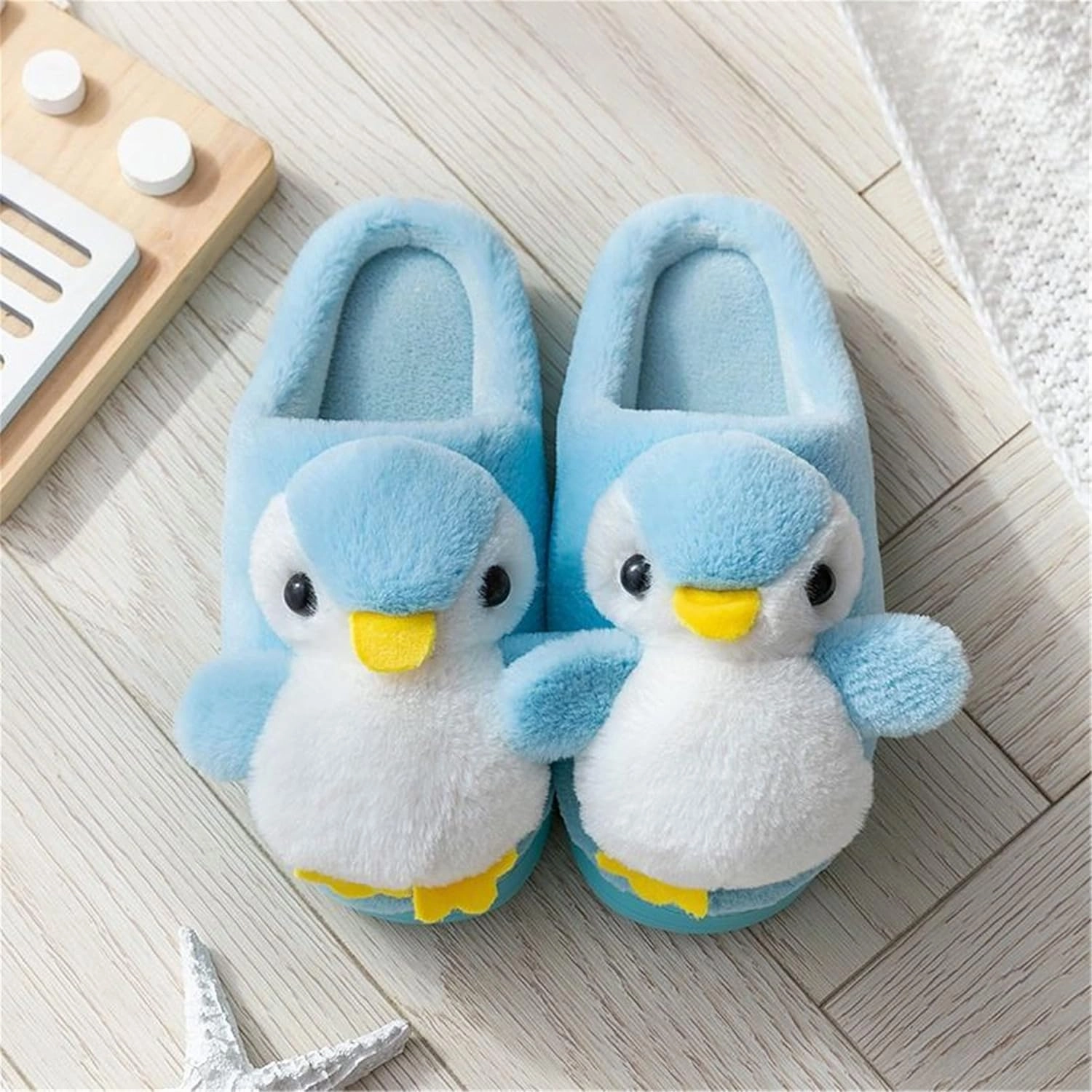 YILANLAN Women's Penguin Plush Warm Animal Home Cute Slippers